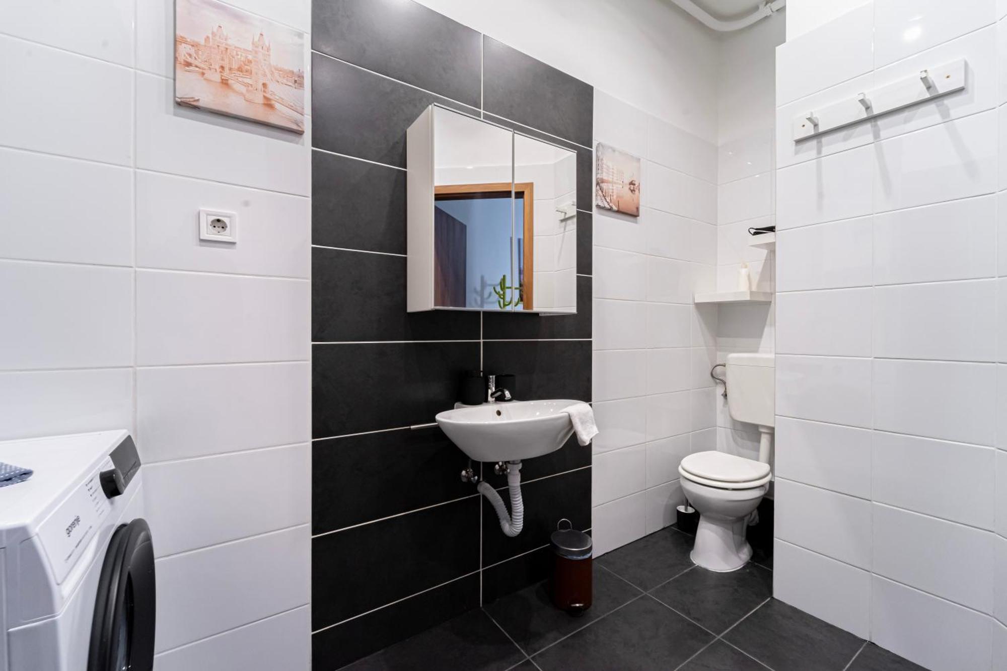 Premium With 4 Bedrooms 3 Bathrooms Budapesta