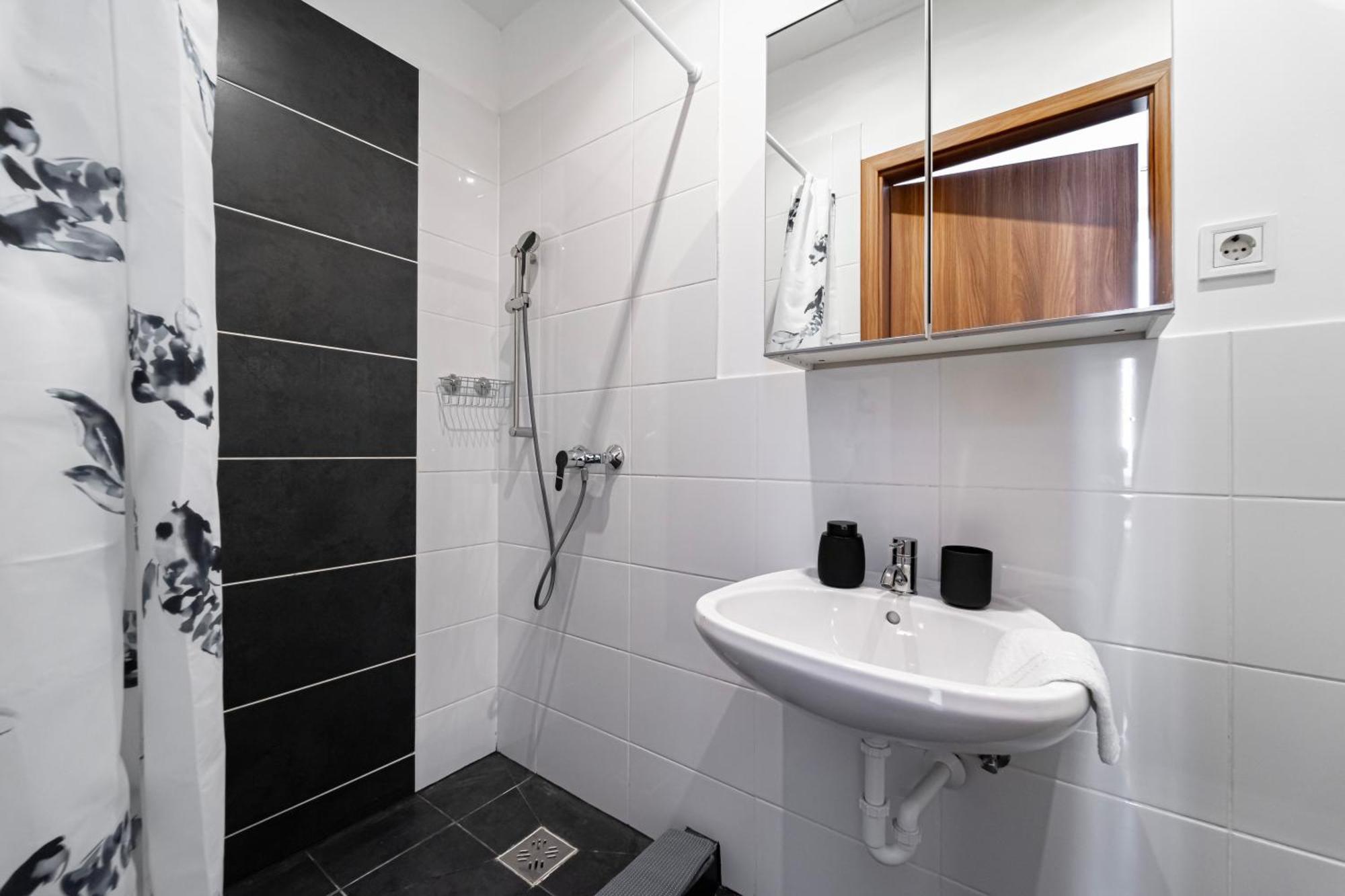 Premium With 4 Bedrooms 3 Bathrooms Lejlighed